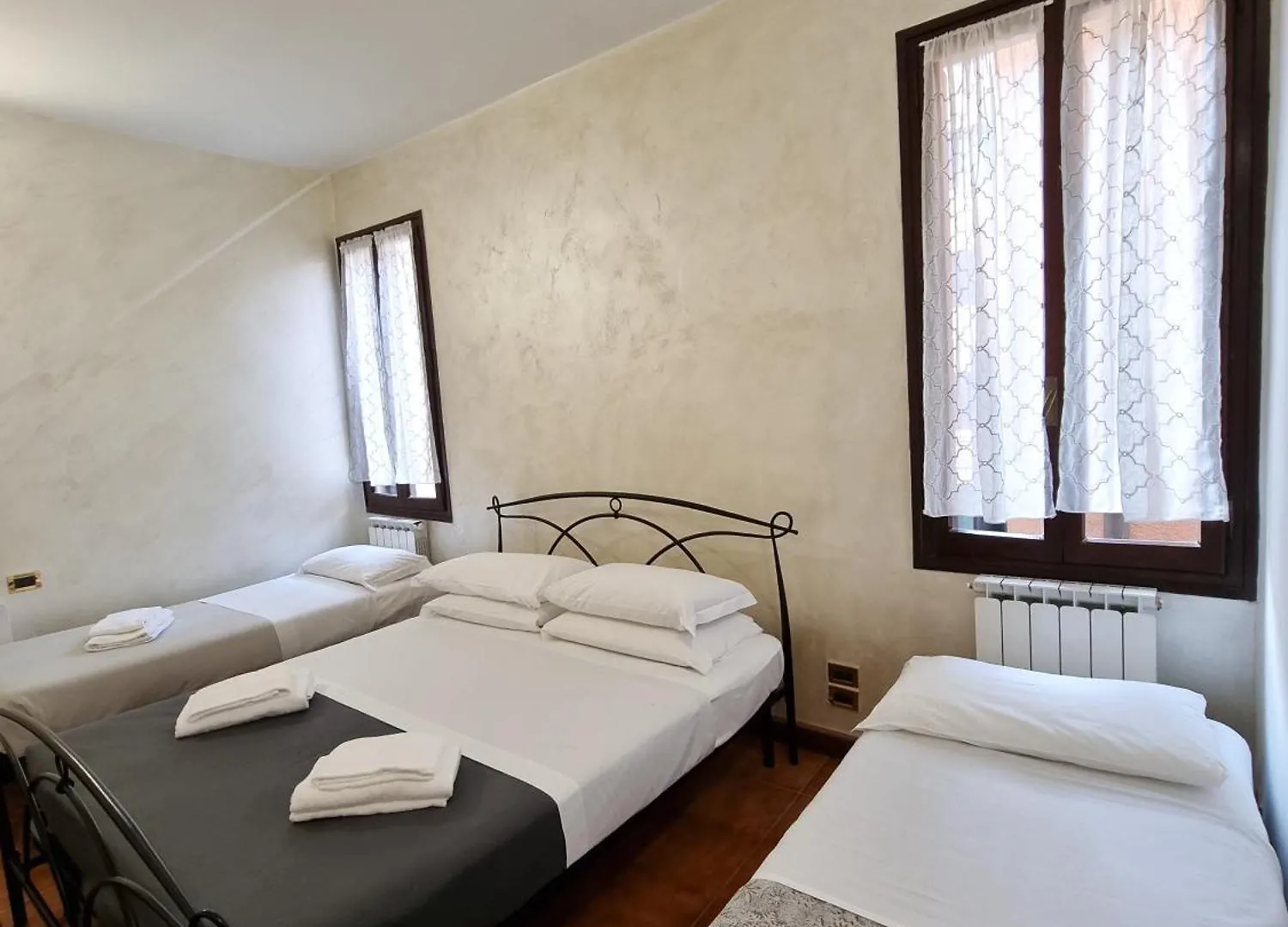 Rialto House Daire Venedik 0*,